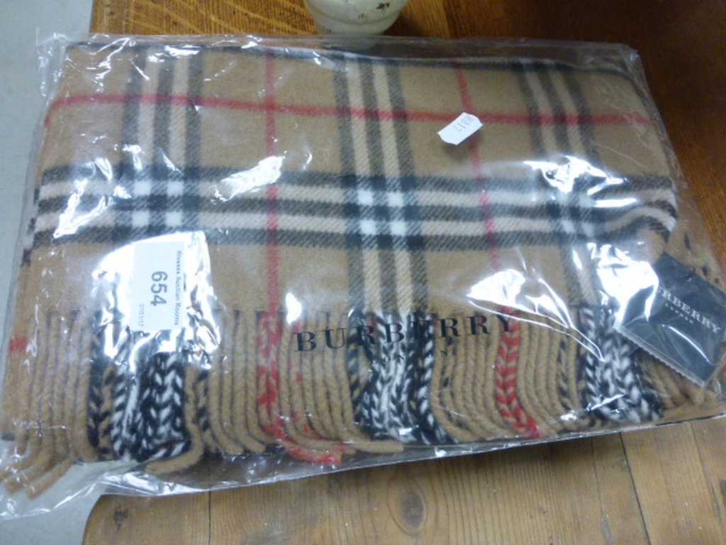 A unused Burberry scarf