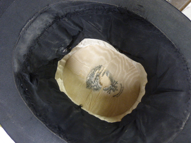 Old pith helmet and boxed top hat with additional folding top hat - Image 9 of 9