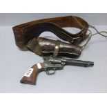 Replica Remington Colt Single Action Army .45 Revolver in Leather Holster