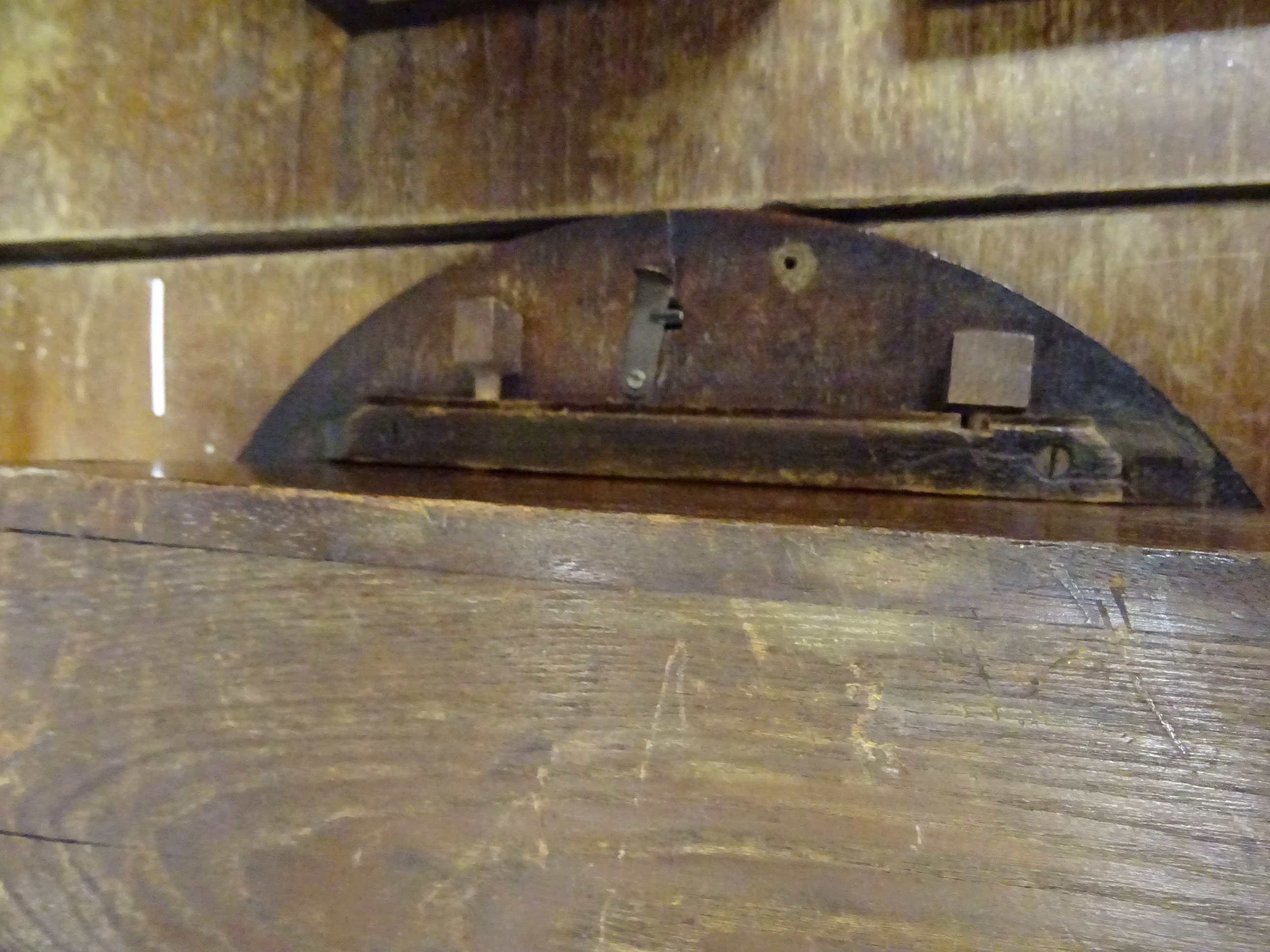 A mahogany cased wall clock, by J.C. Tribe 38, Spencer St, Clerkenwell - Image 7 of 10