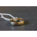 9ct gold wedding band