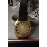 Gents boxed Bulova Accutron with papers