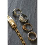 Four vintage dress rings including silver plus a ladies Gucci watch
