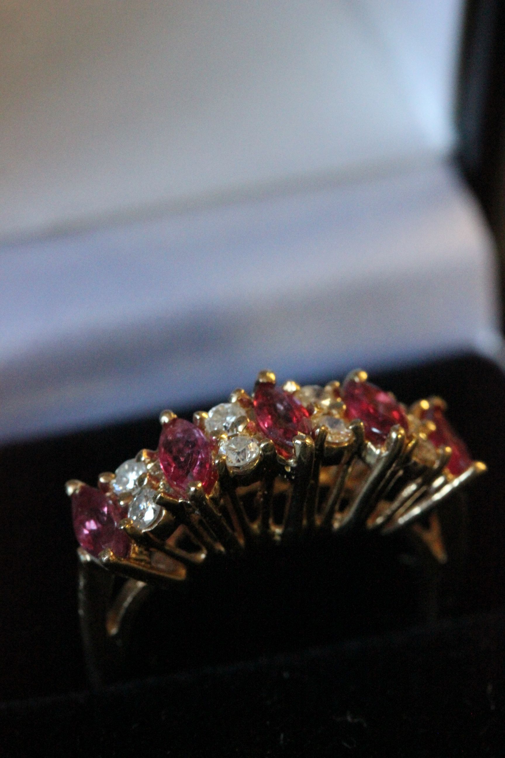 14ct Yellow gold ruby and diamond ring 1.5ct's approx