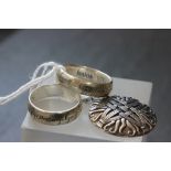 2 x Silver Elvish type rings plus a 925 St Brides Cross silver pendant