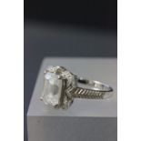 Ladies 14k white gold dress ring