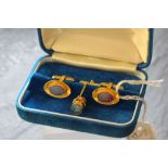 Boxed pair of 9ct Gold & fire opal cufflink's with 9ct gold & fire opal tie pin