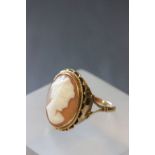 Large 9ct gold cameo ring