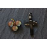 Moonstone brooch with an agate cross