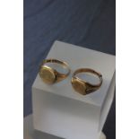 Two vintage gents 9ct gold signet rings