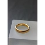 Large 22ct gold wedding band