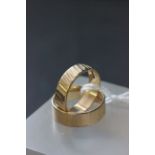 Two 9ct gold wedding bands