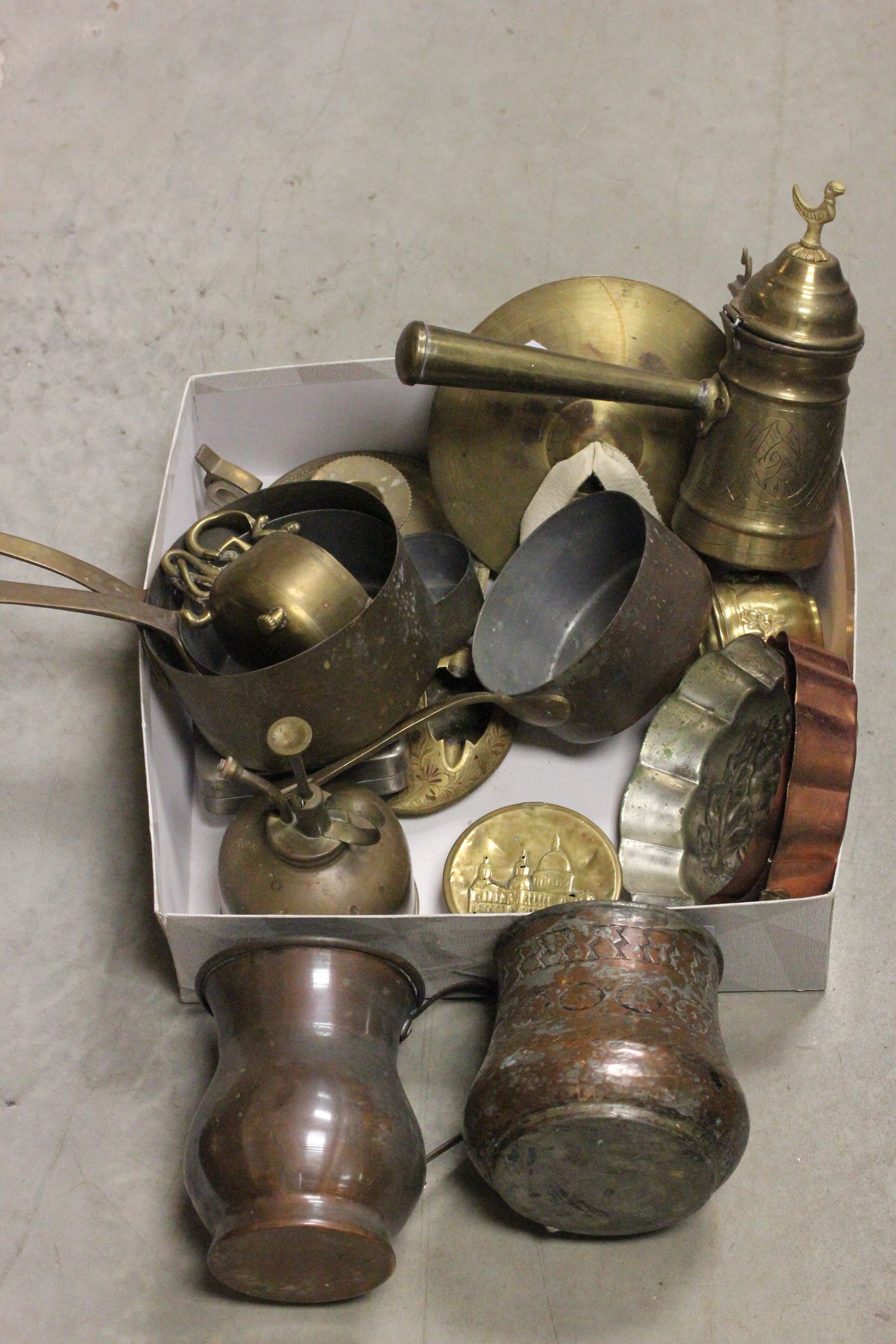 Mixed metal ware mainly copper & brass