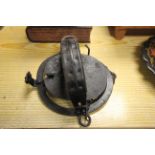 Antique pole trap