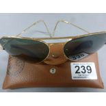 A pair of gentlemen's vintage Ray- Ban Aviator sunglasses and case