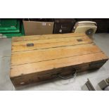 Pine Tool Box with Drawers in interior