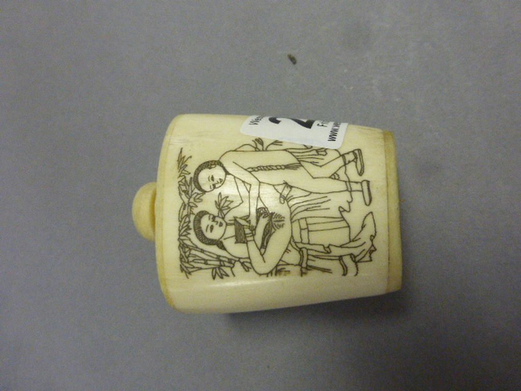 White bone erotic snuff bottle