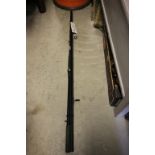 Leeda 2XL carp rod (3 piece)