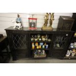 Mid 20th century Oak Bookcase / Display Cabinet