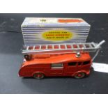 Dinky boxed Supertoys red Fire engine with extending ladder, 955, diecast is good with some small