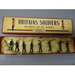 Boxed Britains Regiments of All Nations 2029 Parachute Regiment Slope Arms, Marching, No 1 Dress