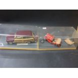 Two cased Franklin Mint diecast model vehicles in vg condition