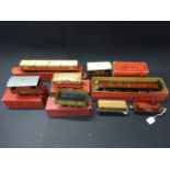 Group of eight items of Hornby O gauge rolling stock to include 42170 Goods Brake Van, RS693 Fibre