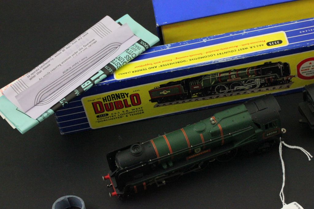 Boxed Hornby Dublo 3235 4-6-2 SR West County Locomotive Dorchester & Tender complete with - Image 4 of 4