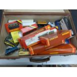 A collection of "00" gauge model railway items to include boxed G.W.R. Hall Class 4-6-0 Kneller Hall