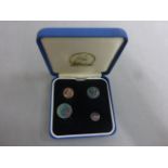 Boxed set of 4 silver Maundy coins 1936