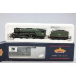 Boxed Bachmann OO gauge 31559 V2 Green Arrow green 60800 engine