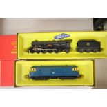 Two boxed Hornby OO gauge engines to include R758 BR Hymek Diesel Hydraulic Locomotive and R050 4-