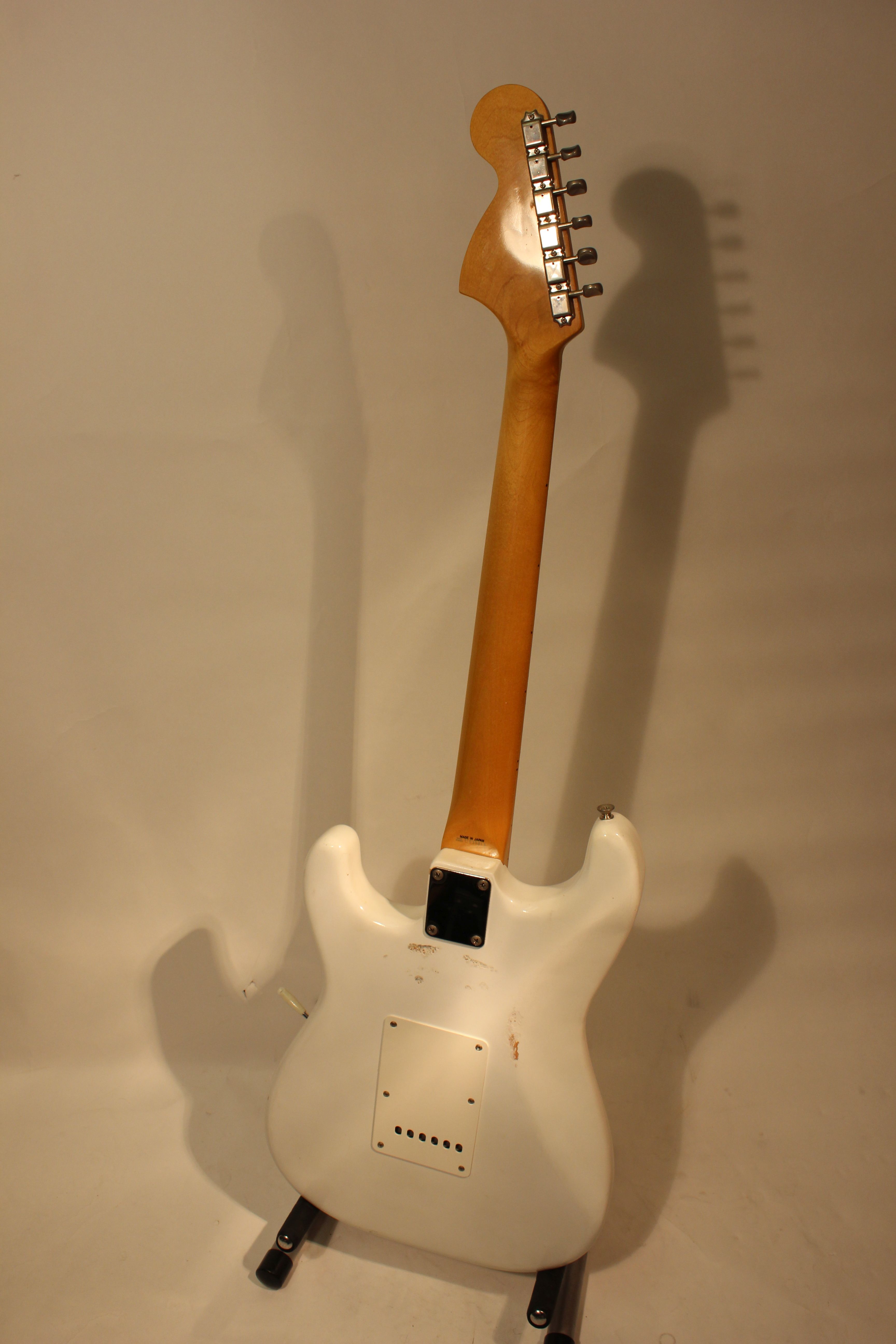 Guitar - Fender 67 Reissue Stratocaster STB-67 1995 - Rare model. Maple Neck - Image 7 of 8