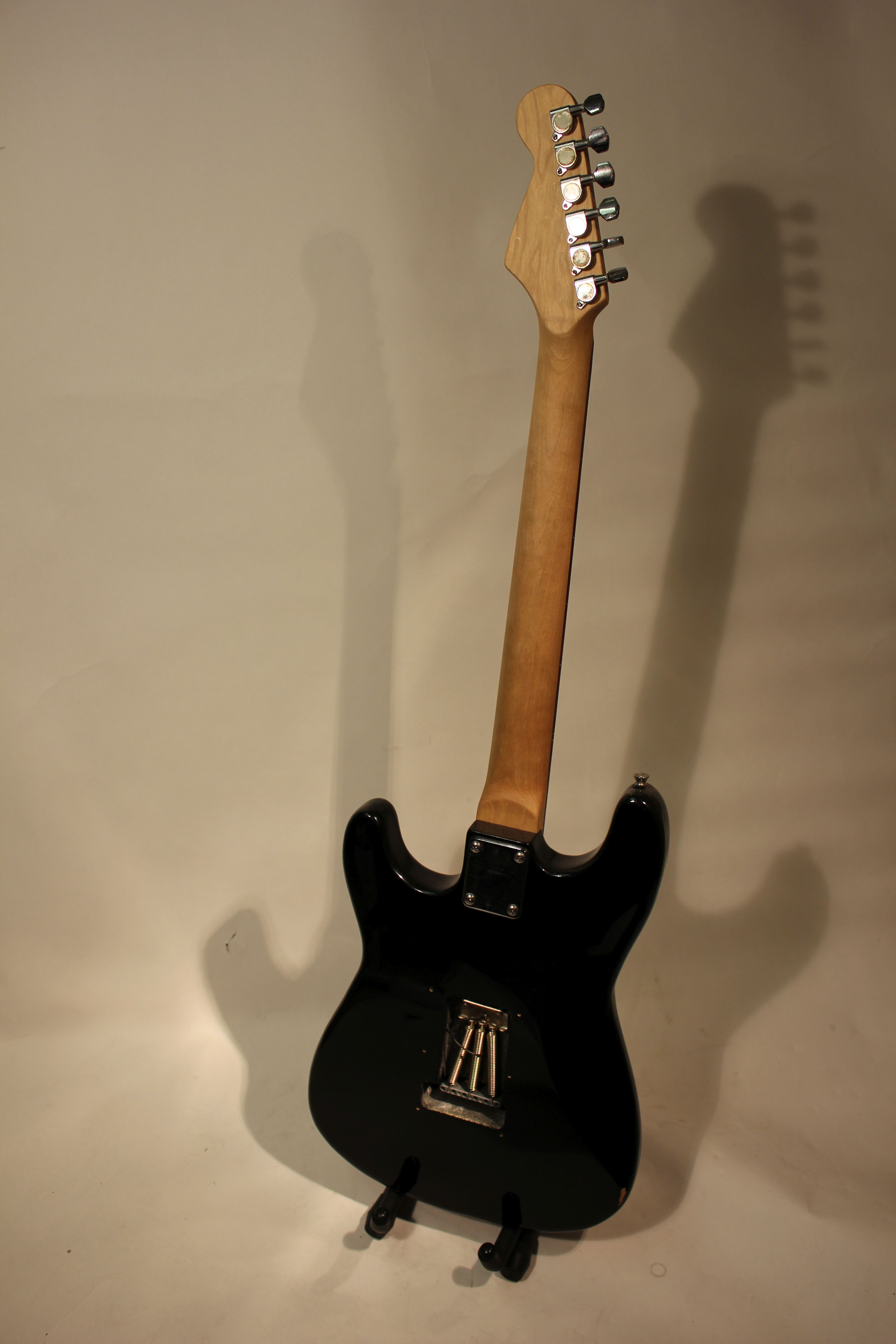 Guitar - Harley Benton Stratocaster style guitar, missing switch tip and back plate. - Image 2 of 6