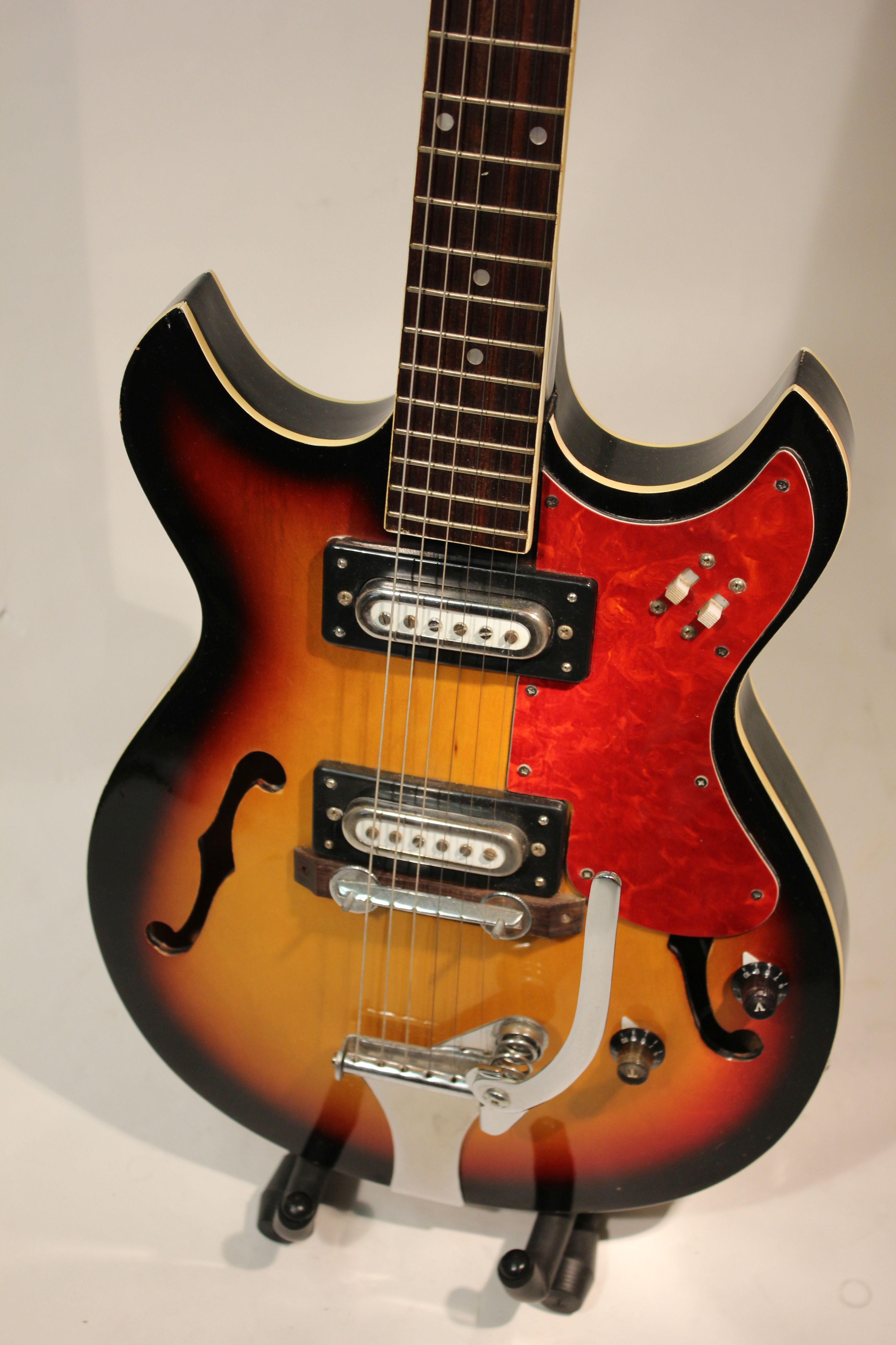 Guitar - Audition 7003 Electro acoustic thinline Teisco 1960s in great original condition, MIJ - Image 2 of 6