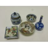 Five pieces of vintage Oriental ceramics