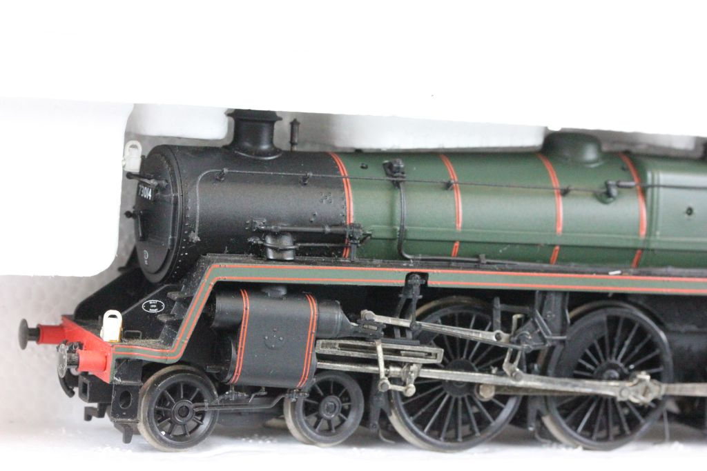 Boxed Bachmann OO gauge 32504 Standard Class 5MT 73014 BR Green l/crest BR1 tender locomotive - Image 2 of 3