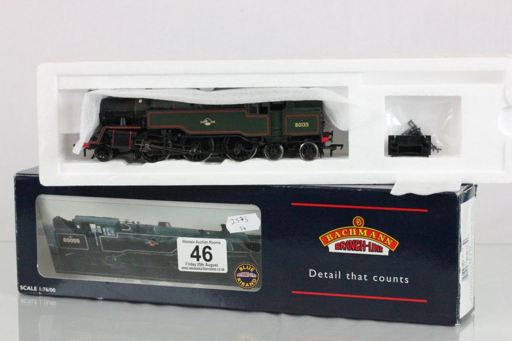 Boxed Bachmann OO gauge 32353 Standard Class 4MT Tank 80135 BR lined green l/crest (preserve)