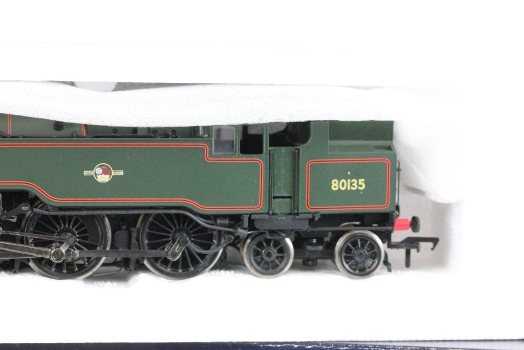 Boxed Bachmann OO gauge 32353 Standard Class 4MT Tank 80135 BR lined green l/crest (preserve) - Image 3 of 3