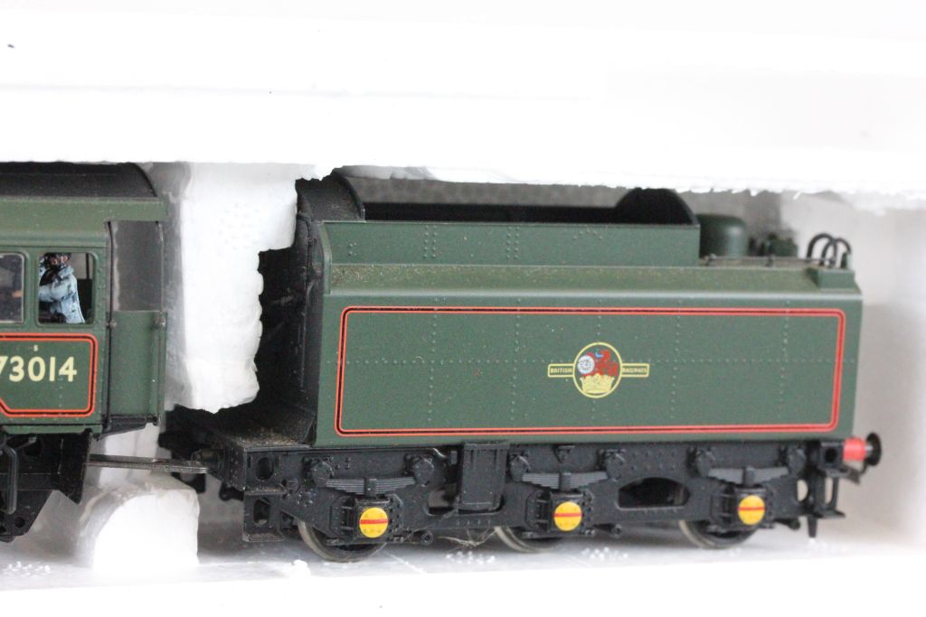 Boxed Bachmann OO gauge 32504 Standard Class 5MT 73014 BR Green l/crest BR1 tender locomotive - Image 3 of 3