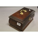 Wooden box of World & UK coins