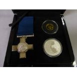 Boxed Bradford Exchange The George Cross ltd edition Gold & Silver Commemorative set with COA