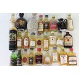 Collection of miniatures, mainly whisky