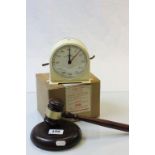 Smith Sceinds Timer model NS2 with instructions & original box, together with a gavel & block