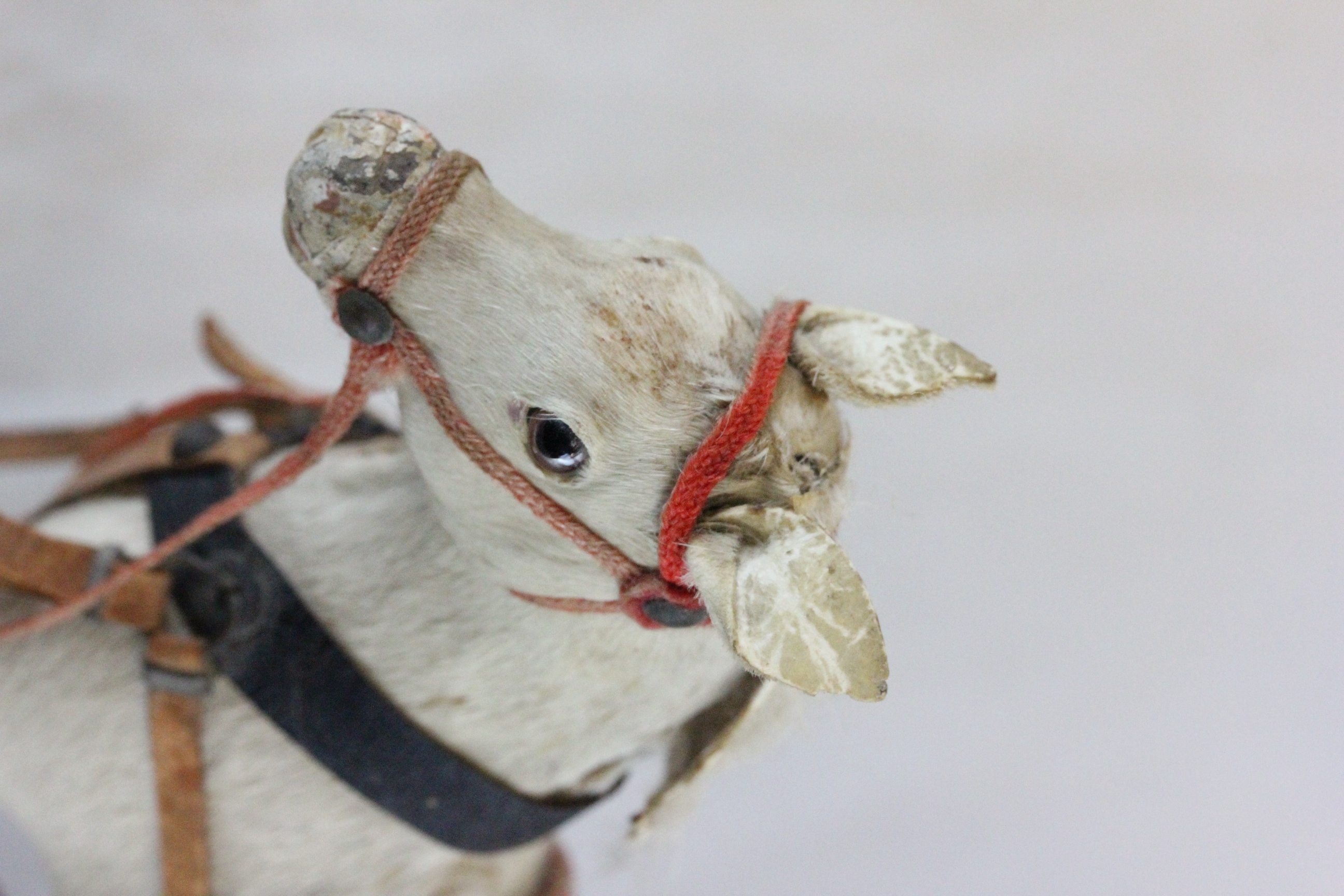 Vintage toy horse with cart - Image 2 of 2