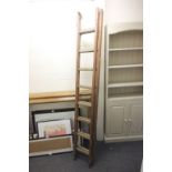 Vintage Pine Extending Ladder