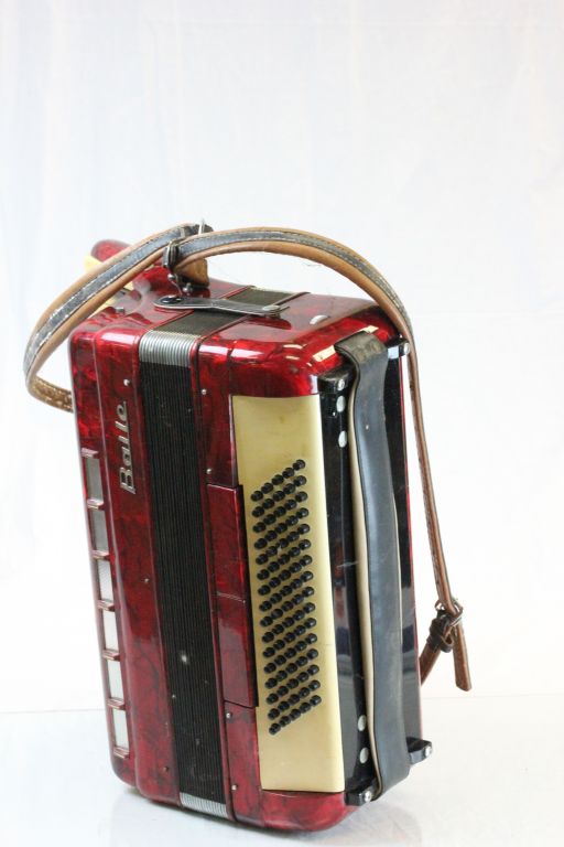 A cased Baile accordian for repair. - Image 2 of 2