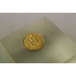 22ct Gold half Sovereign coin 1915