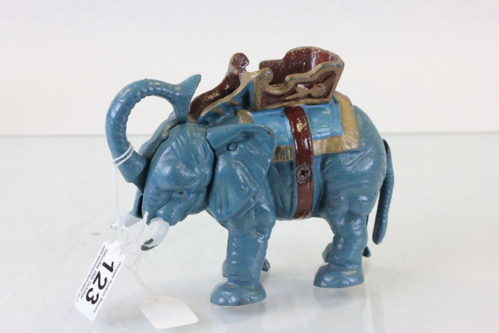 Vintage style cast iron Elephant money box with moving trunk action