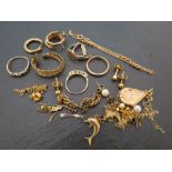 Collection of 9ct Gold Jewellery
